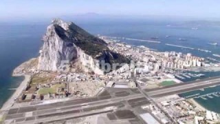 10 Worlds Most Dangerous Airports