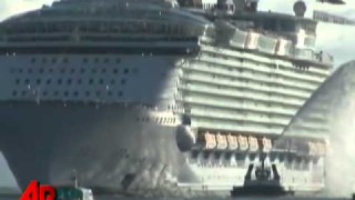 Raw Video World’s Largest Cruise Ship 480p